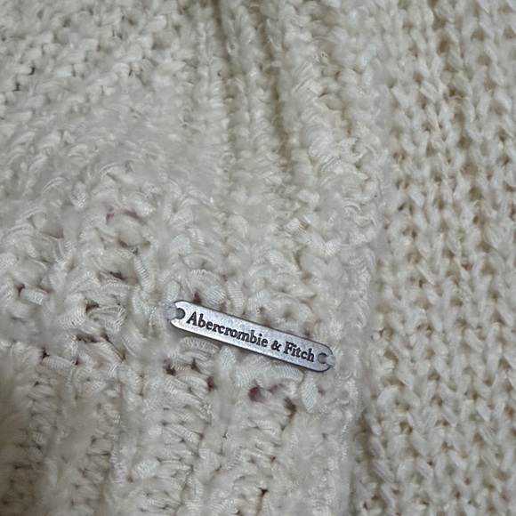Abercrombie & Fitch chenille front button sweater - Picture 3 of 5
